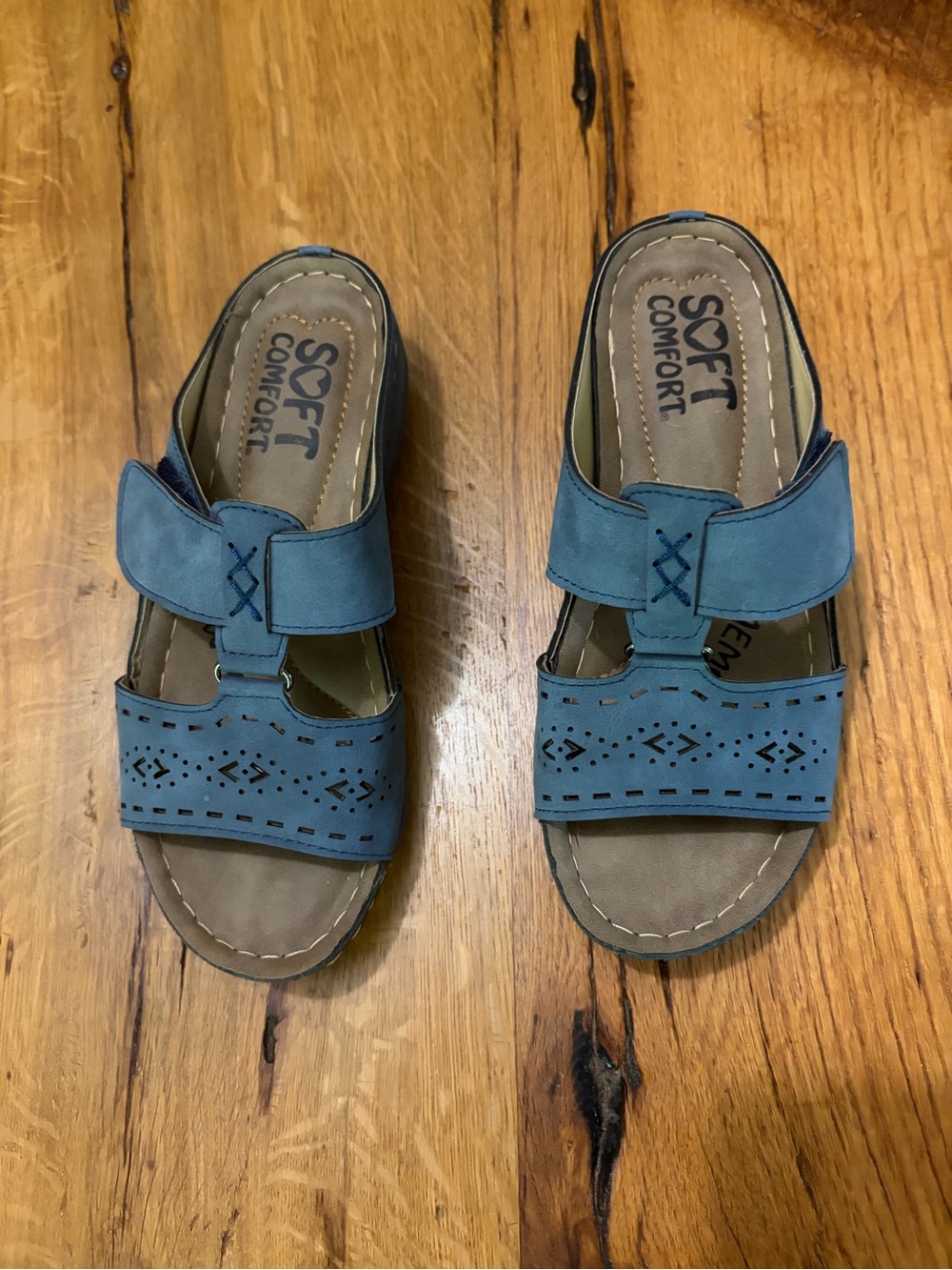 Soft Comfort Bandleader Memory Foam Blue Sandals, Size 6
